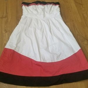 Eva Mendes Strapless dress